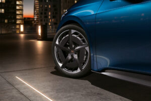 La CUPRA Born - La citadine avec des jantes 20" pour plus de performance