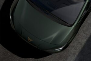 La CUPRA Born - La citadine modernie 100% électrique en vert esterel
